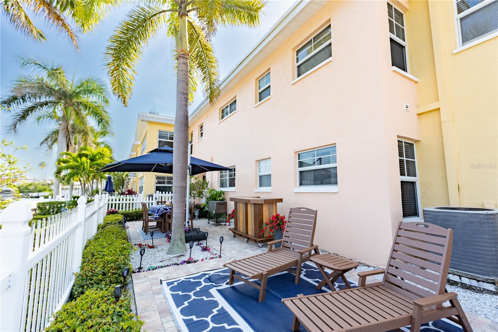 BAREFOOT BEACH RESORT OF INDIAN SHORES - Residential