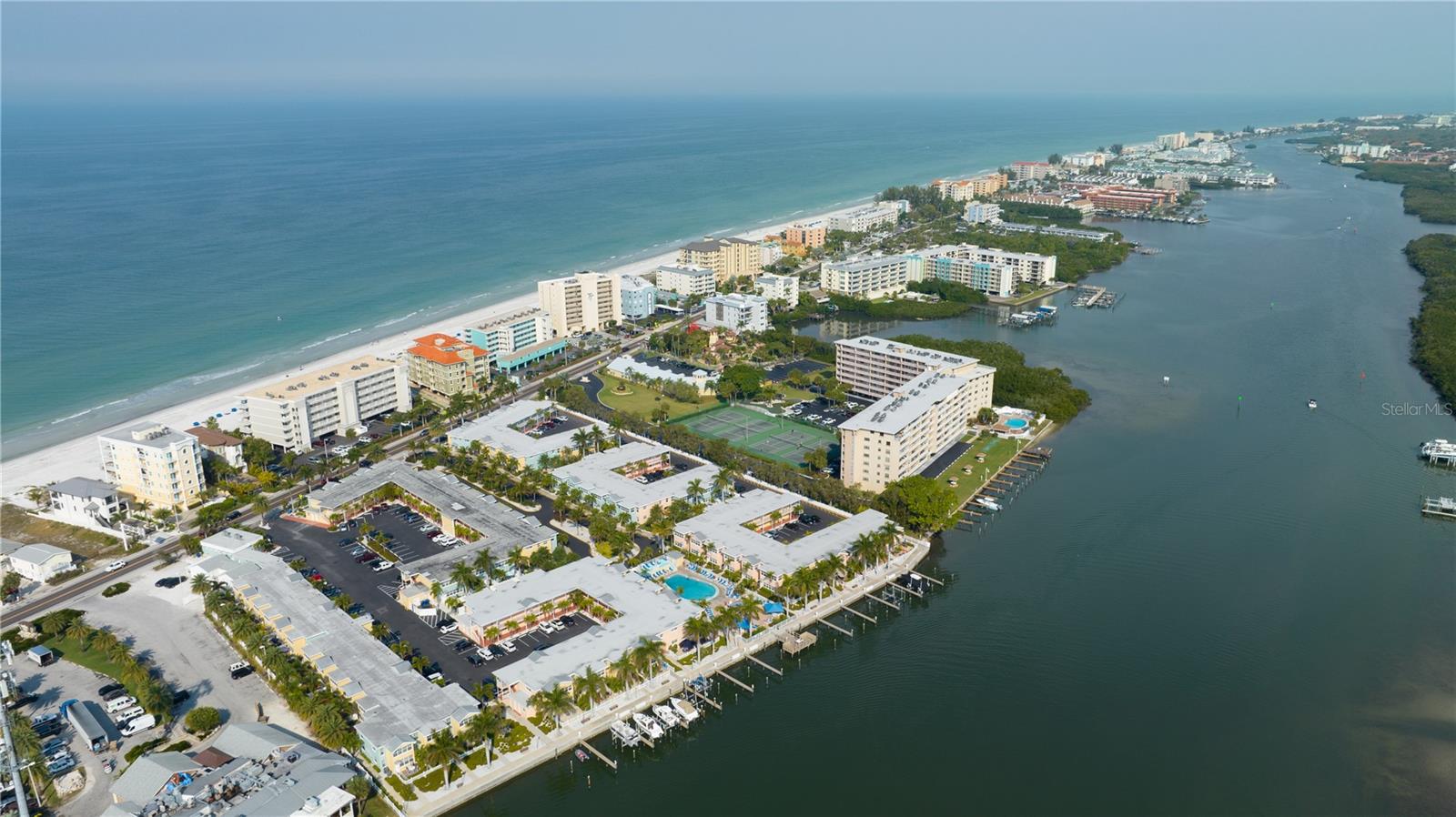 BAREFOOT BEACH RESORT OF INDIAN SHORES - Residential