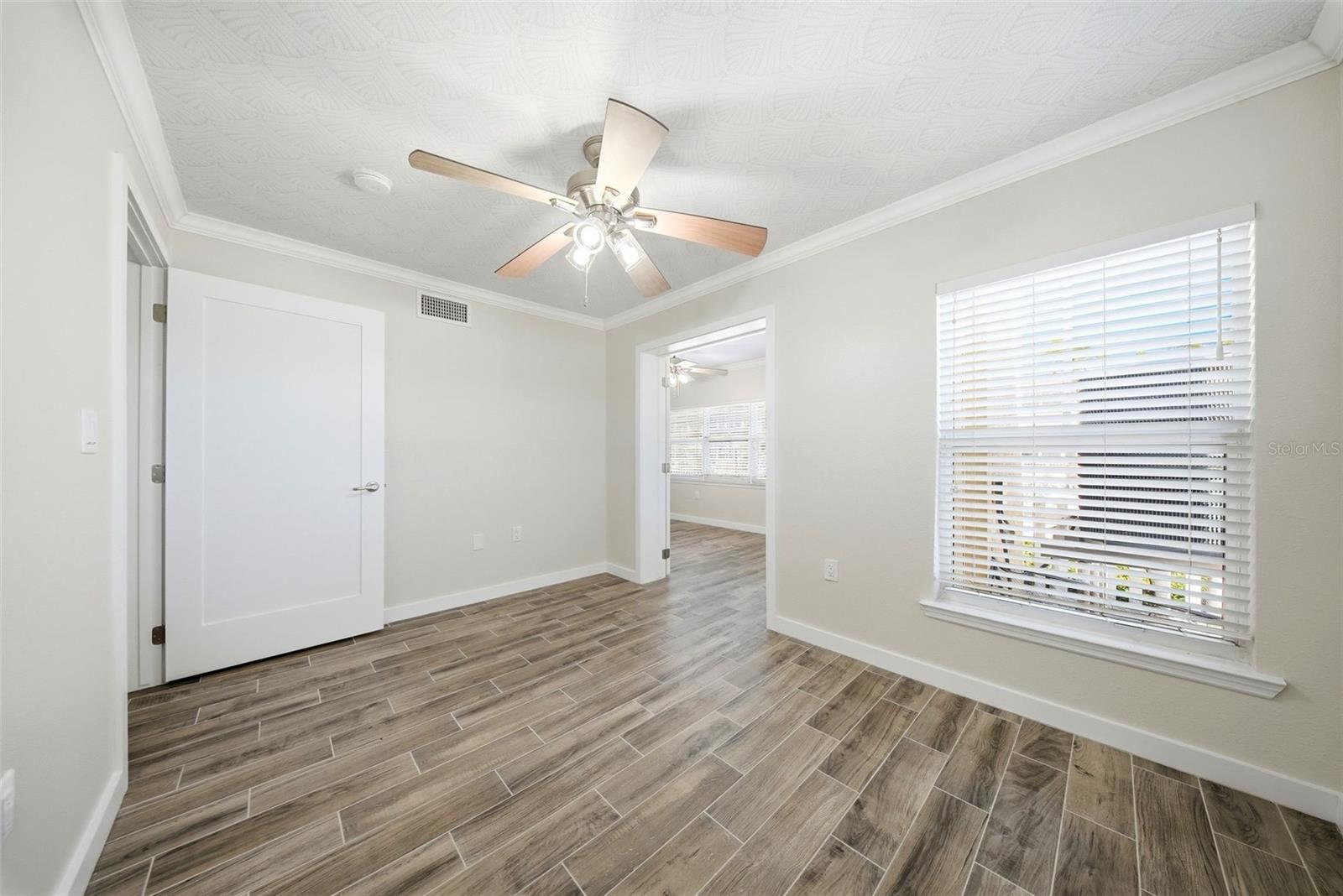 BAREFOOT BEACH RESORT OF INDIAN SHORES - Residential