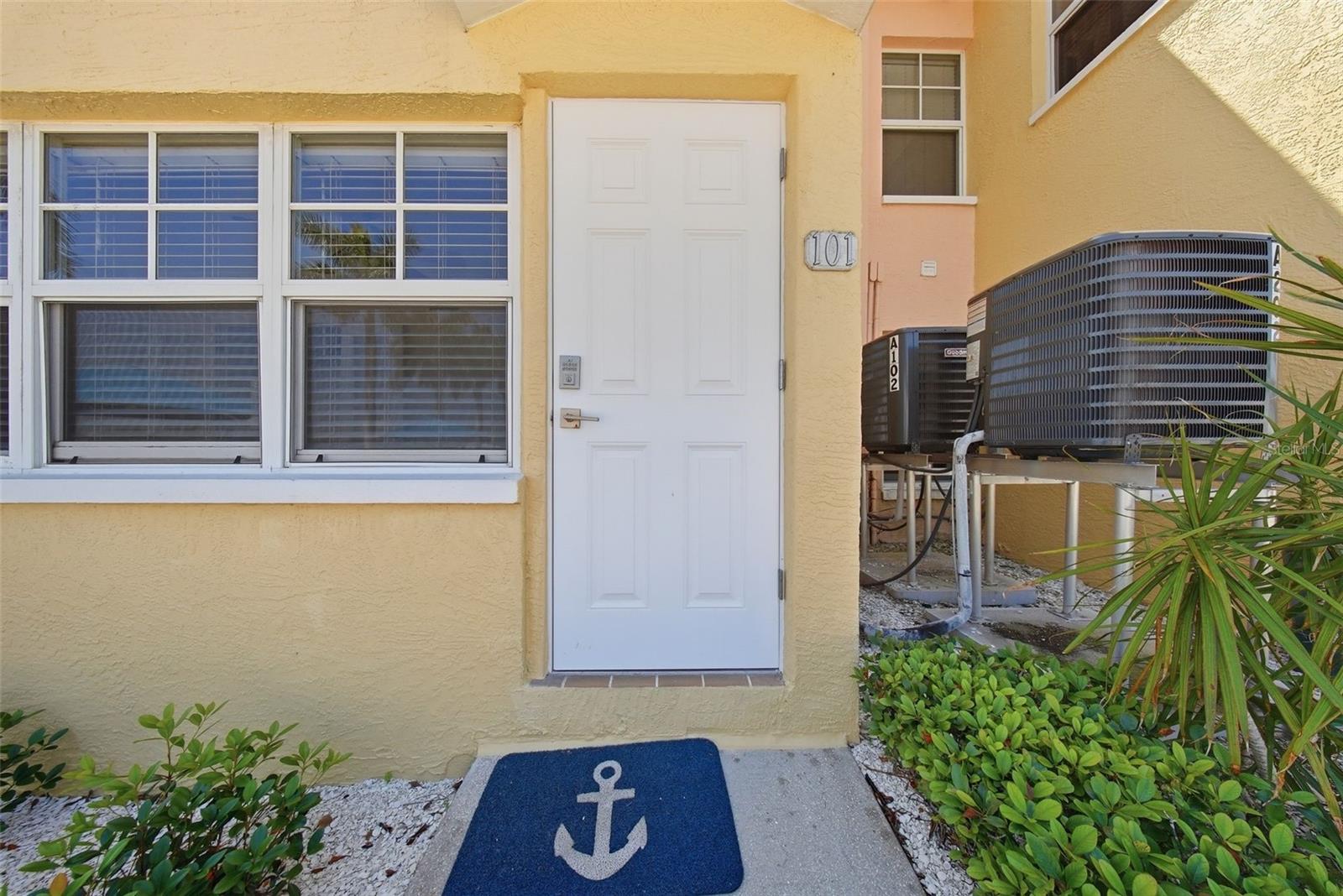 19417 GULF BOULEVARD A101