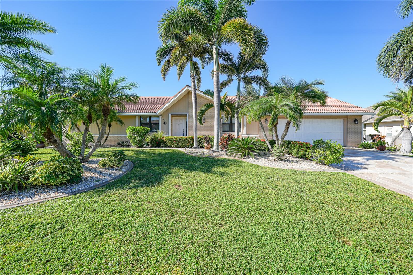 PUNTA GORDA ISLES SEC 15 - Residential