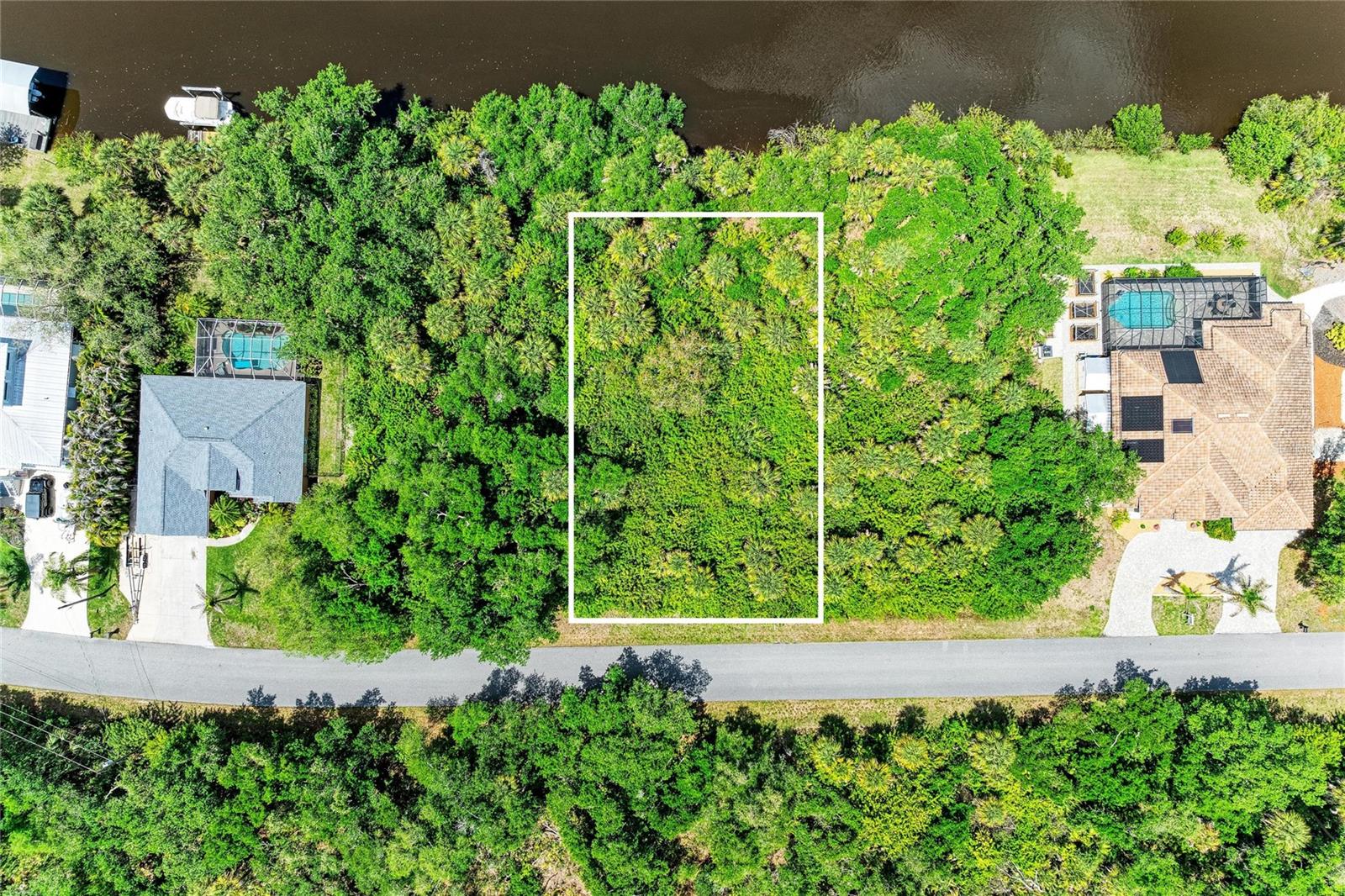 PORT CHARLOTTE SEC 024 - Land