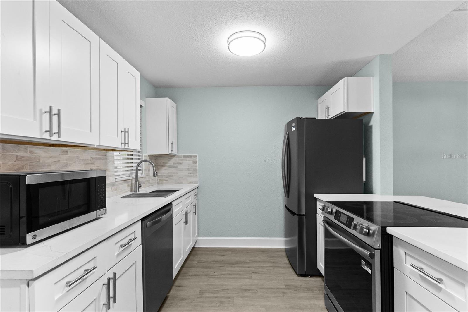17035 GULF BOULEVARD 116