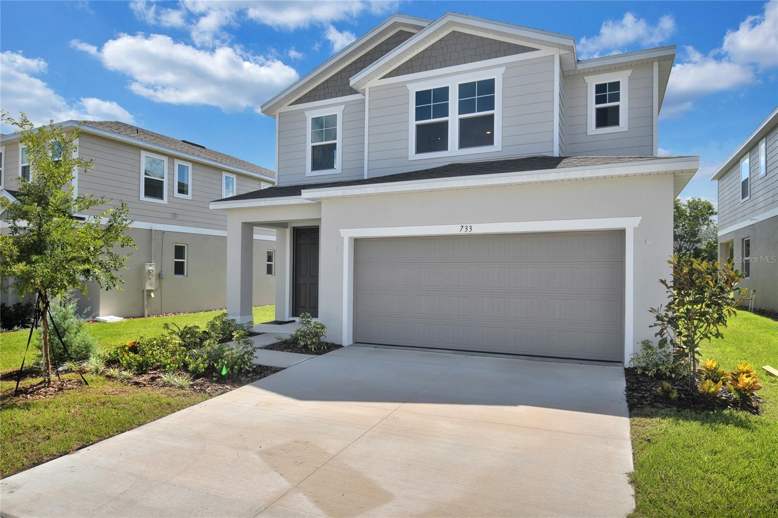 SEASONS AT SHORES OF LAKE DELL - Residential