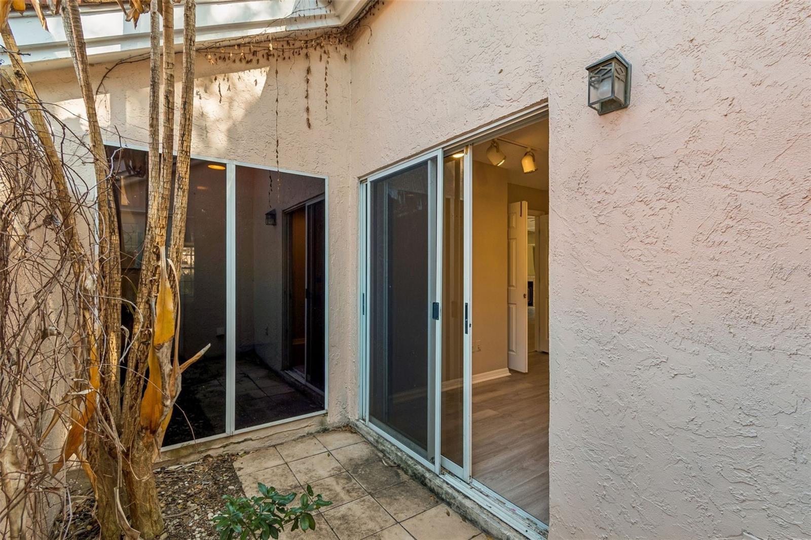 VILLA CAPRI - Residential