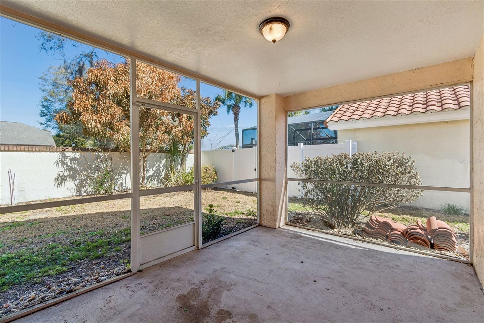 VILLA CAPRI - Residential