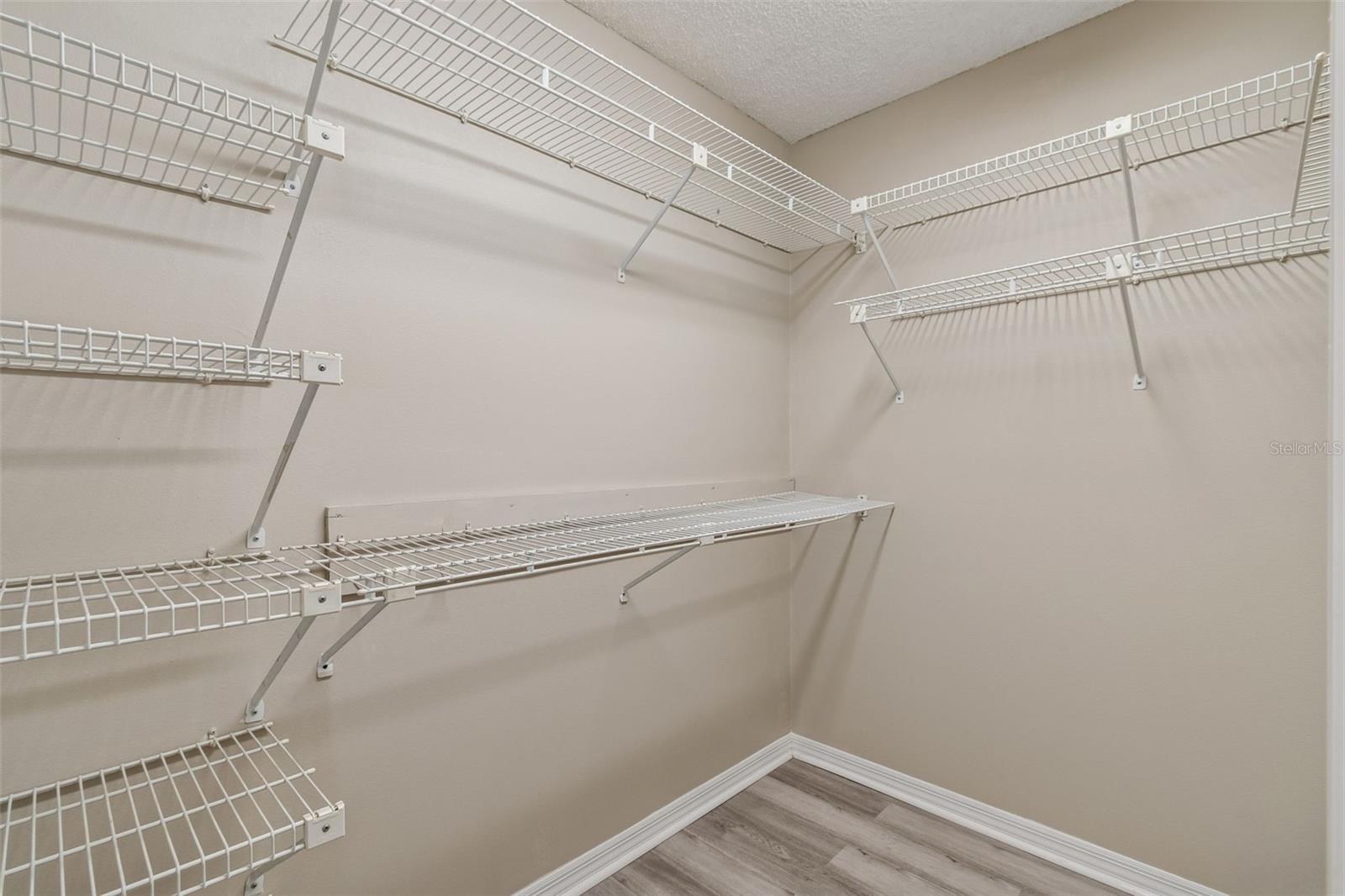 VILLA CAPRI - Residential