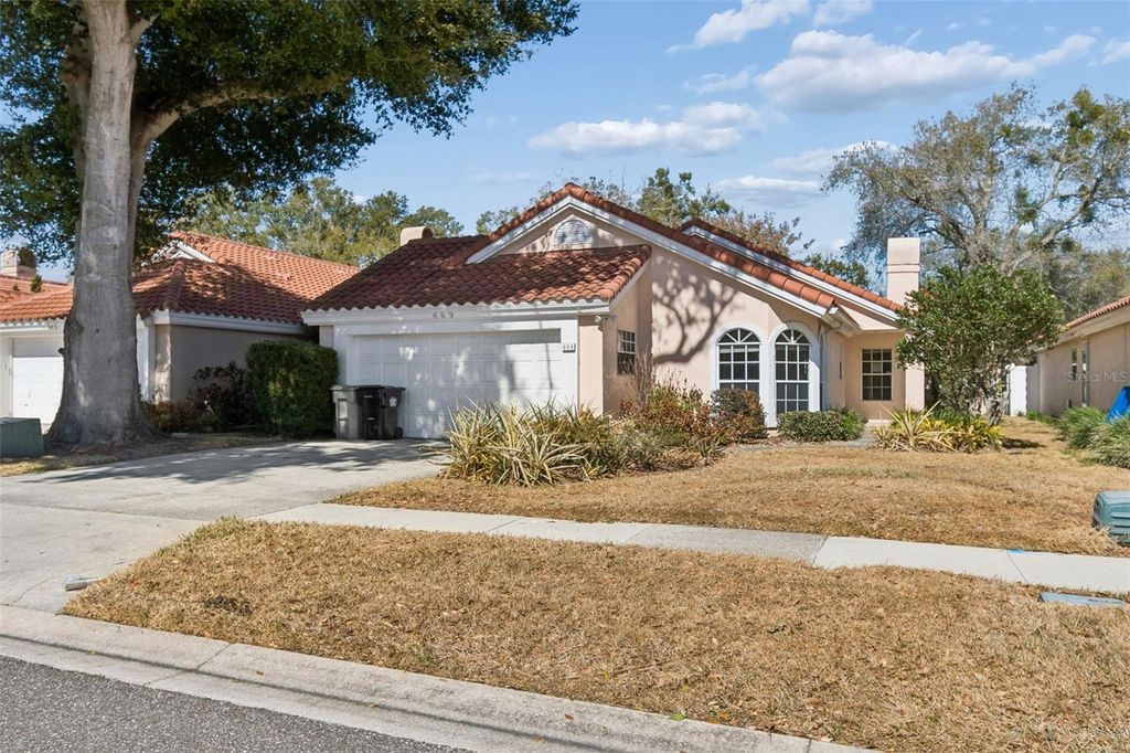 Photo of 669 Via Milano, Apopka, FL 32712 (MLS # TB8470770)