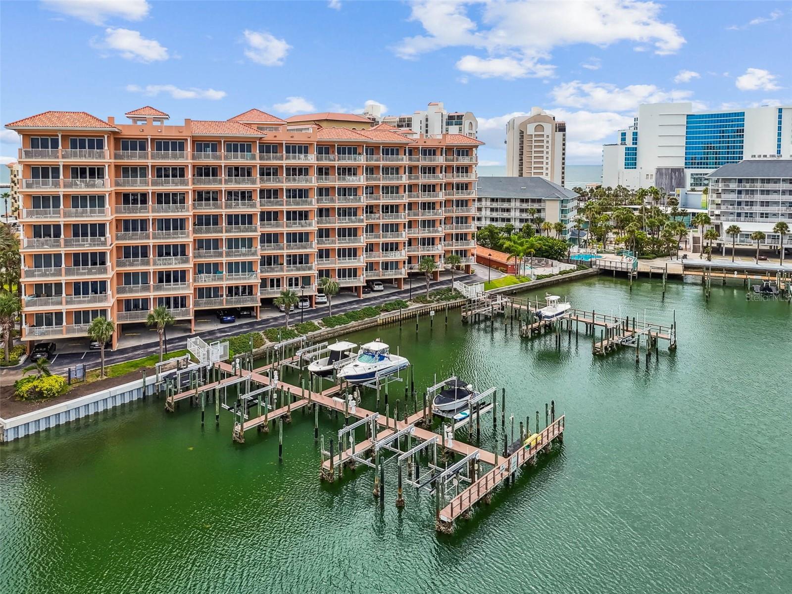 530 S GULFVIEW BOULEVARD 304