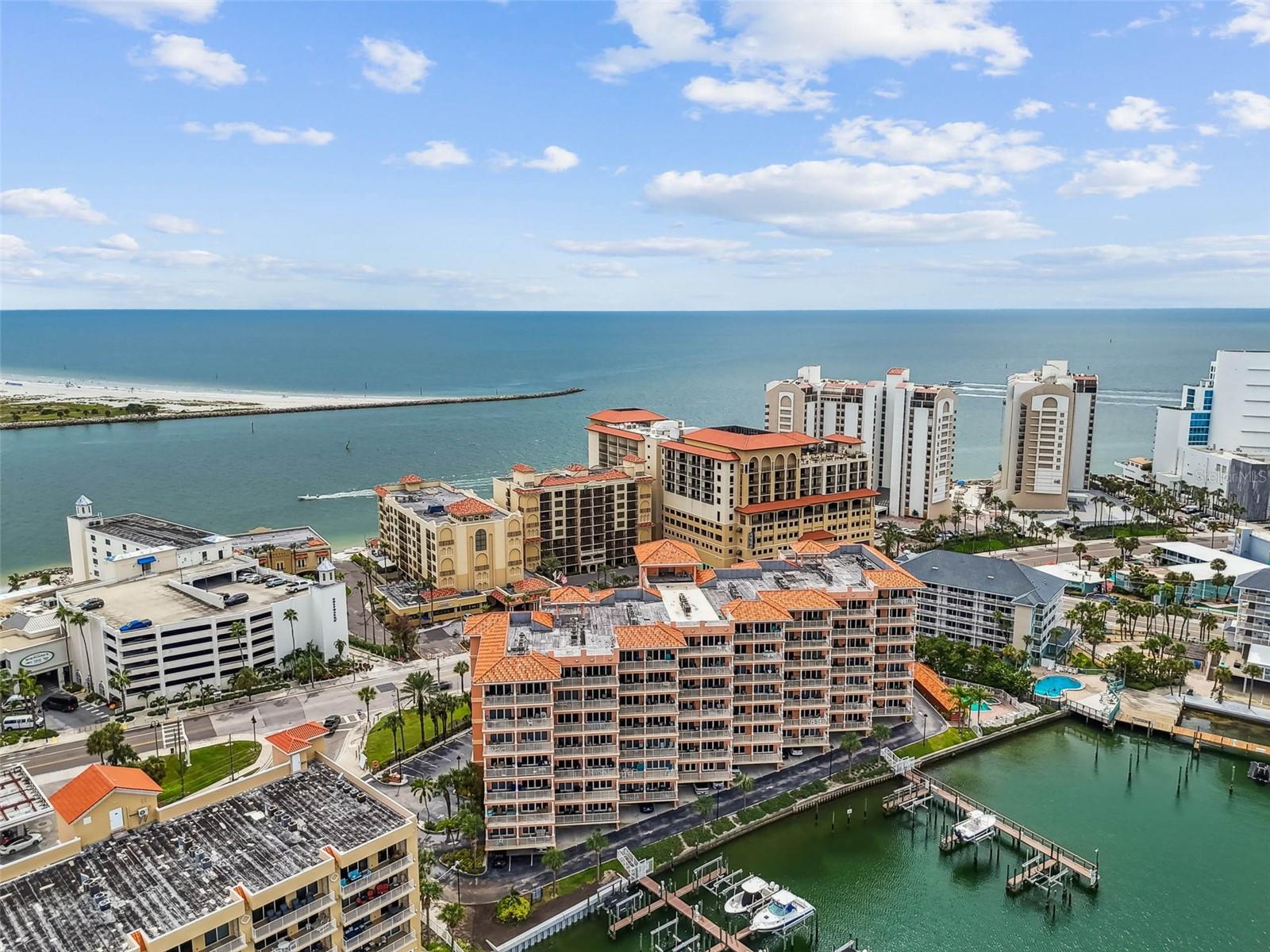 530 S GULFVIEW BOULEVARD 304