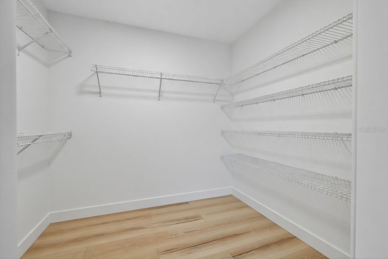 CHICAGO SUB 2 - Residential
