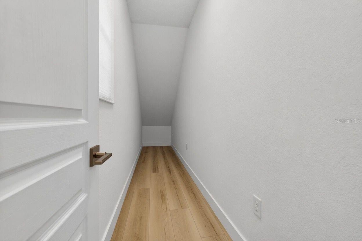 CHICAGO SUB 2 - Residential