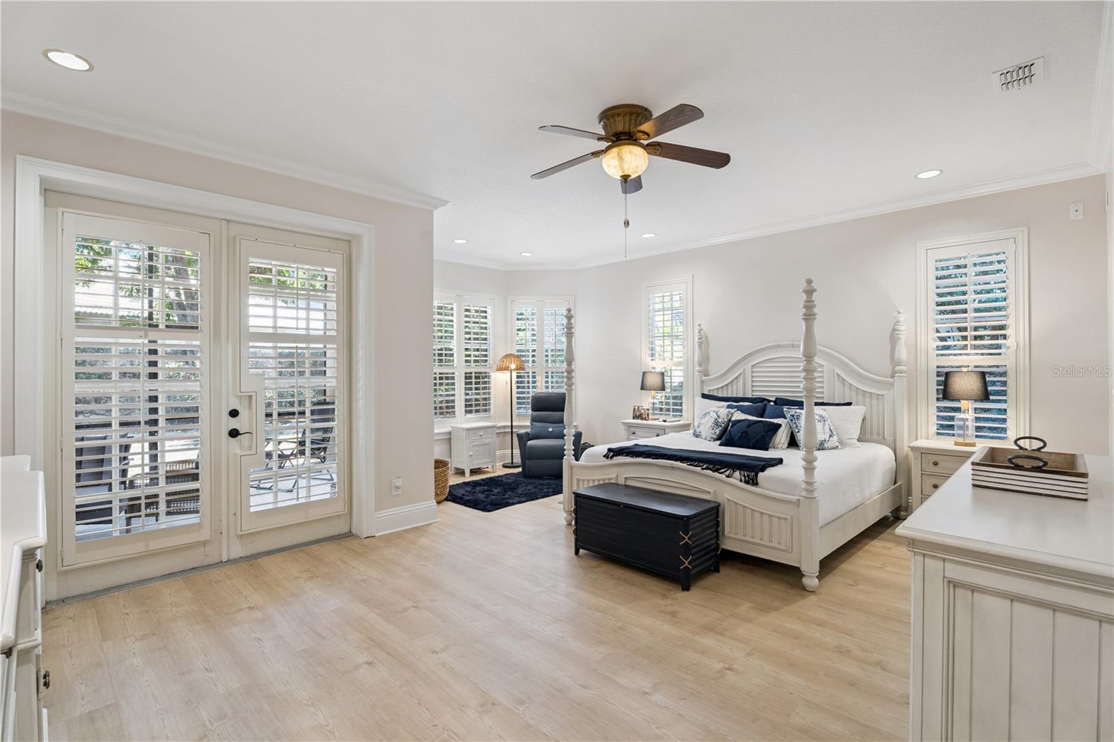 SOUTH BAY VILLAS - Residential