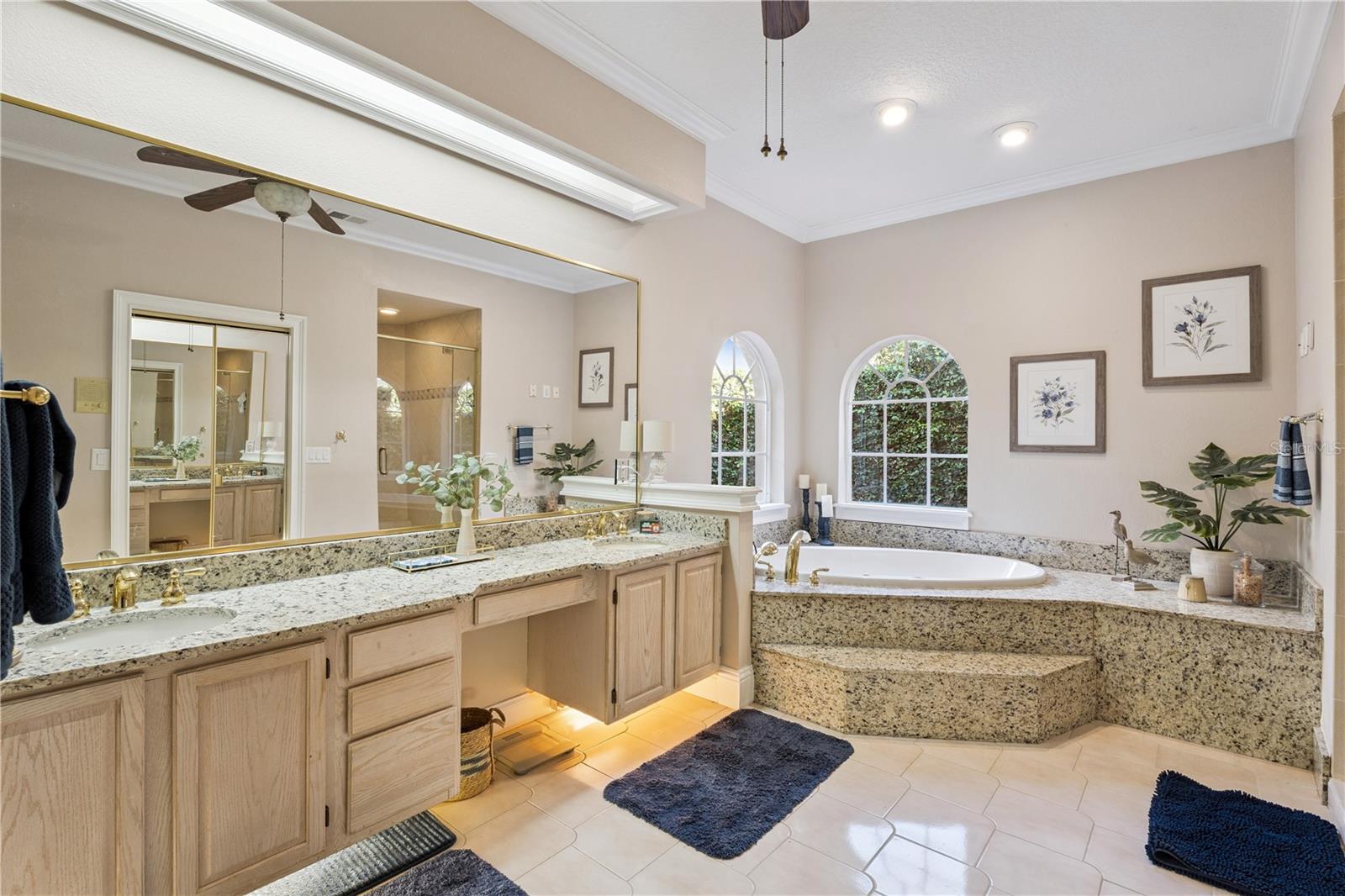 SOUTH BAY VILLAS - Residential