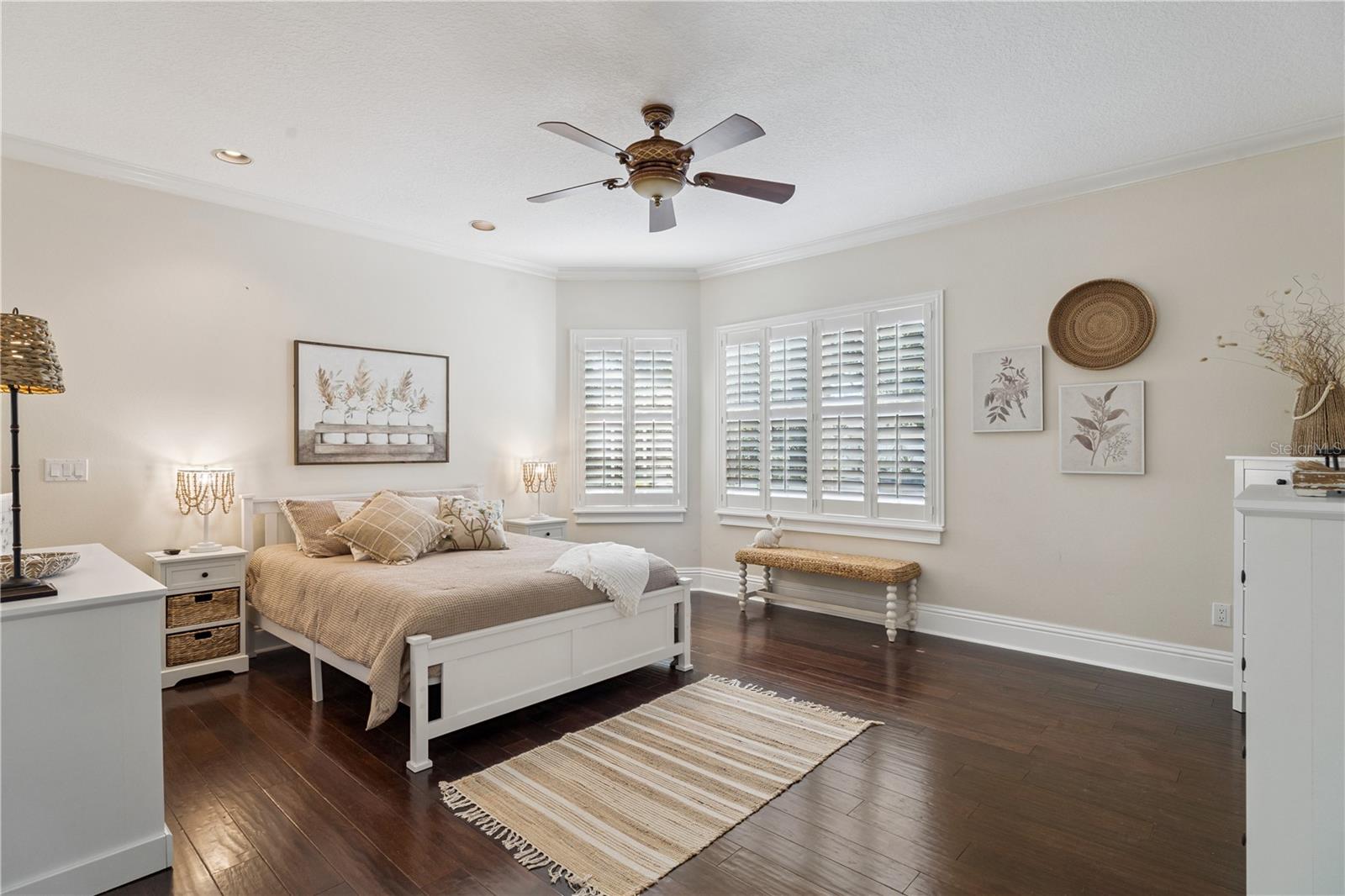 SOUTH BAY VILLAS - Residential