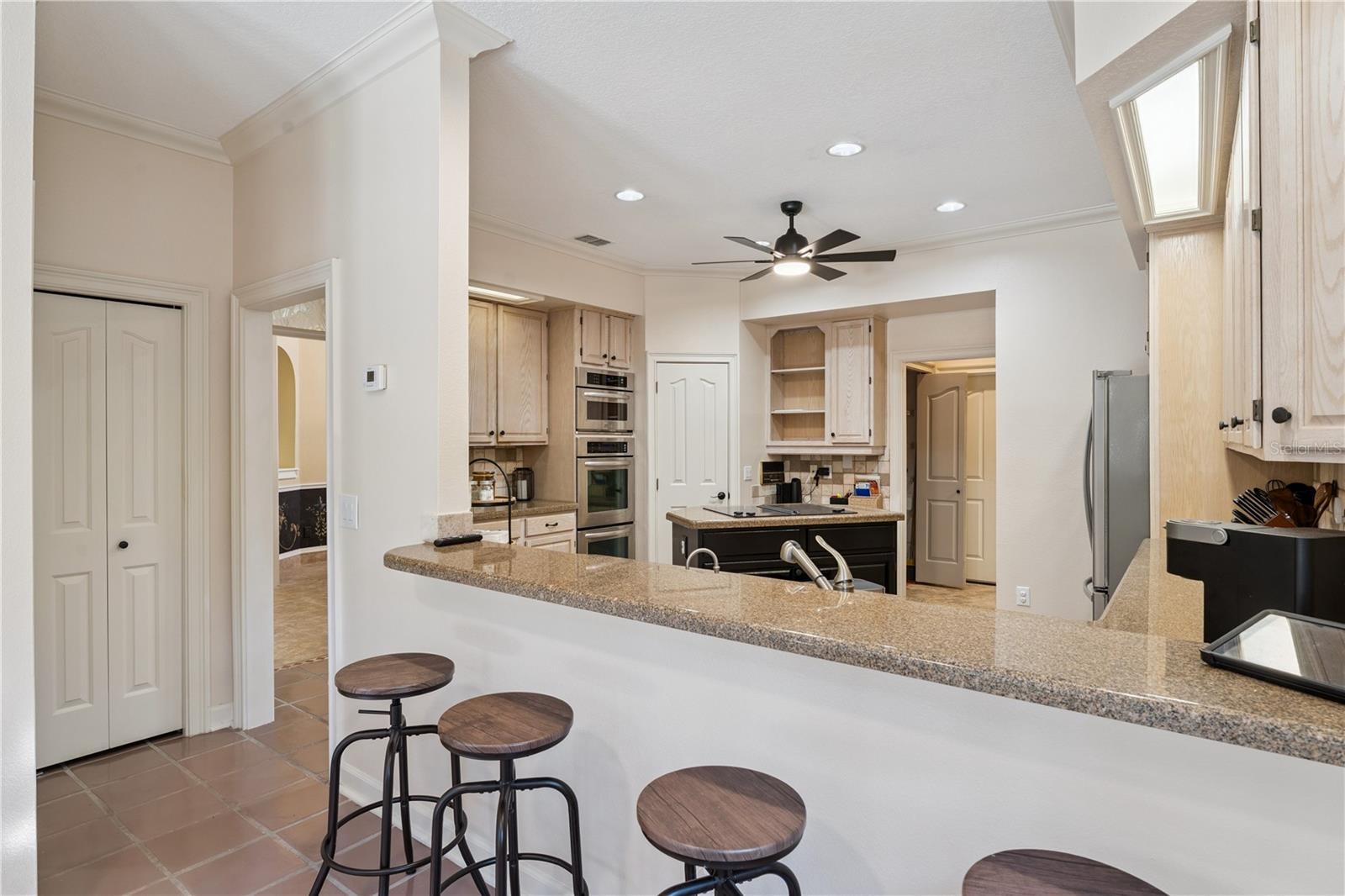 SOUTH BAY VILLAS - Residential