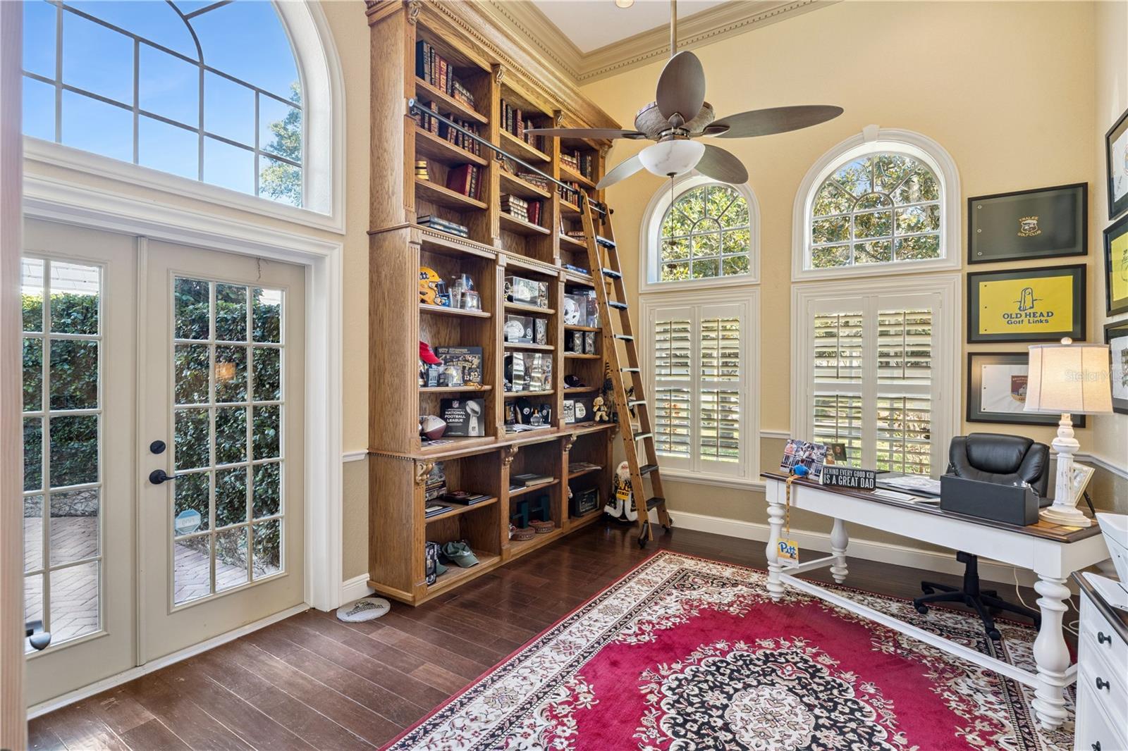 SOUTH BAY VILLAS - Residential