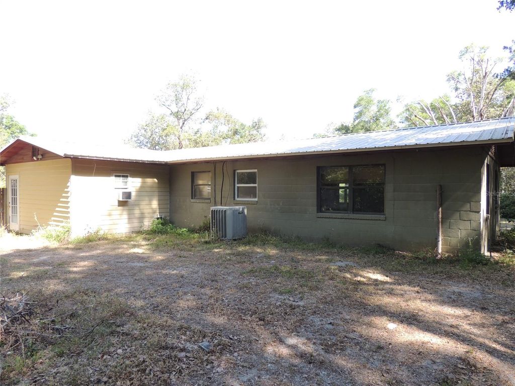 Photo of 15427 W Newberry Road, Newberry, FL 32669 (MLS # GC540120)