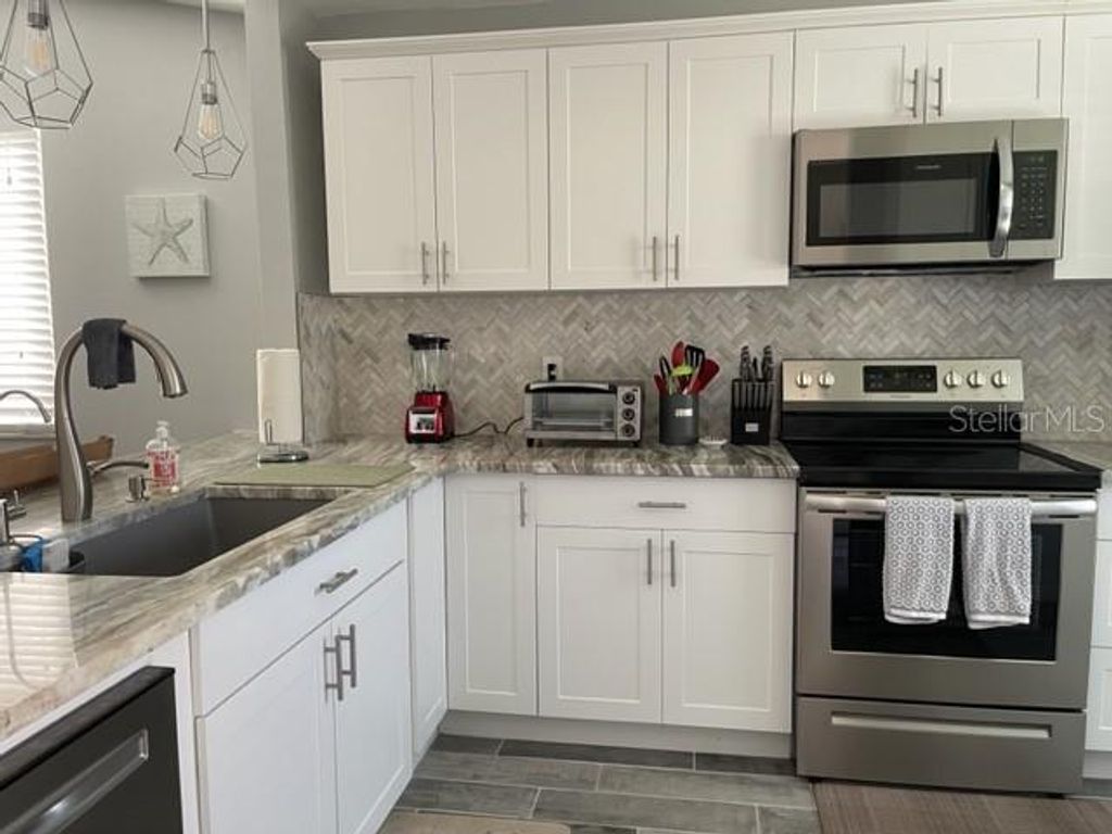 Photo of 2714 60th Avenue Terrace W #12D, Bradenton, FL 34207 (MLS # TB8389858)