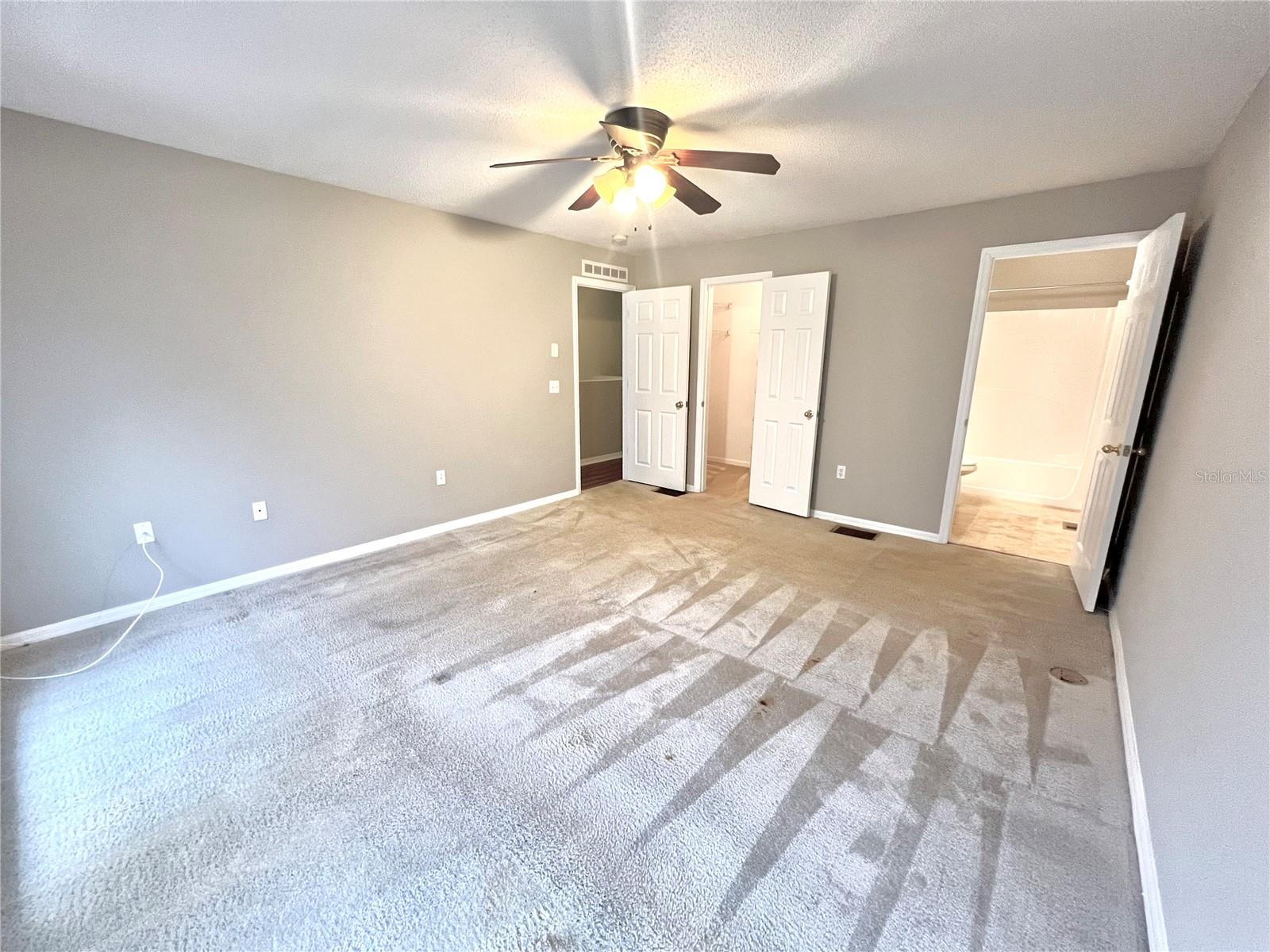 ASHBURN SQUARE TWNHMS - Residential Lease