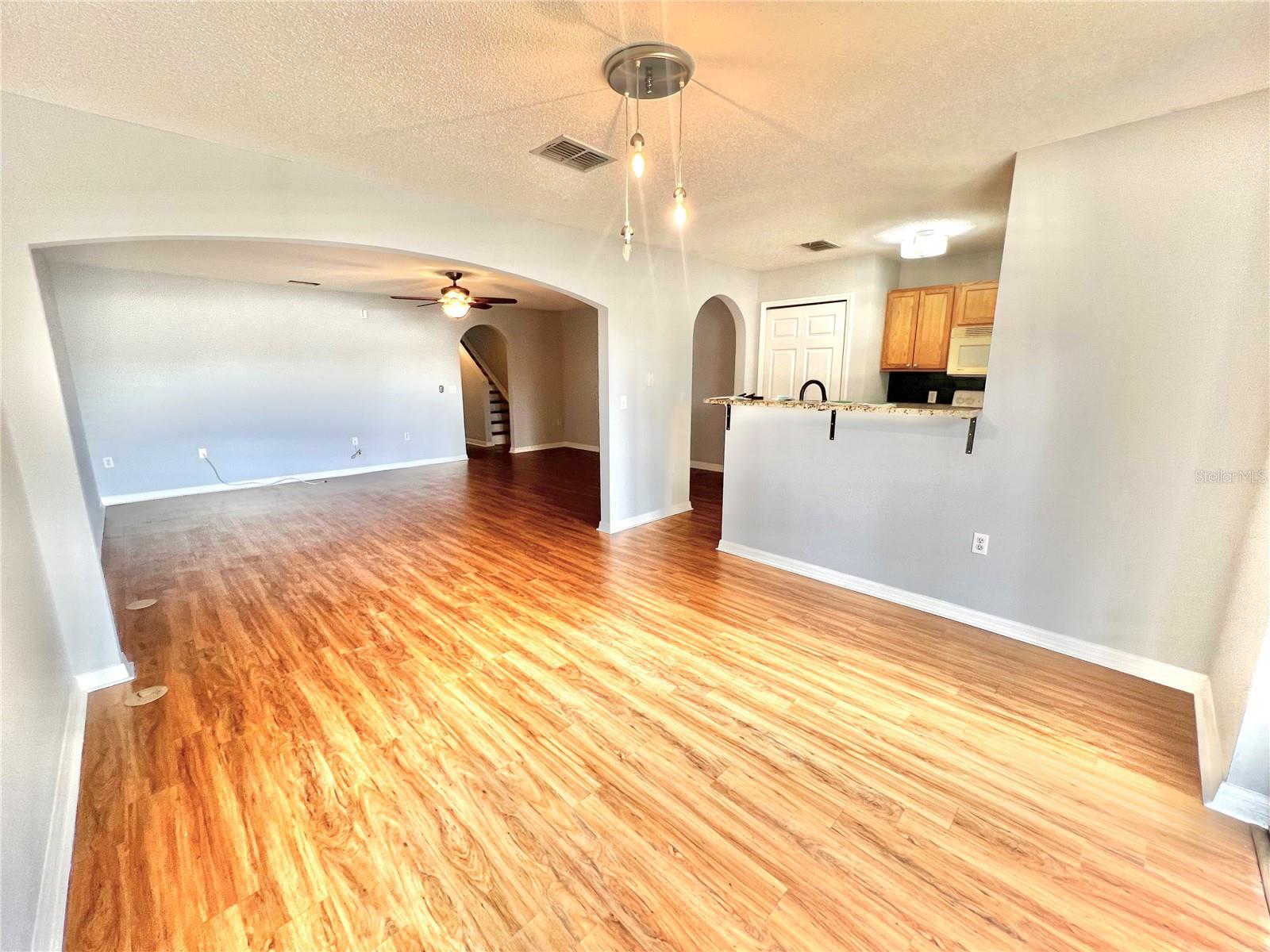 ASHBURN SQUARE TWNHMS - Residential Lease