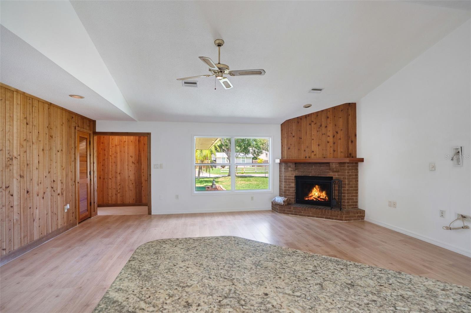 SARASOTA VENICE CO 09 37 18 - Residential