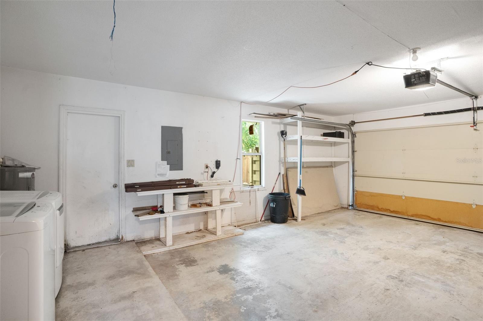 SARASOTA VENICE CO 09 37 18 - Residential