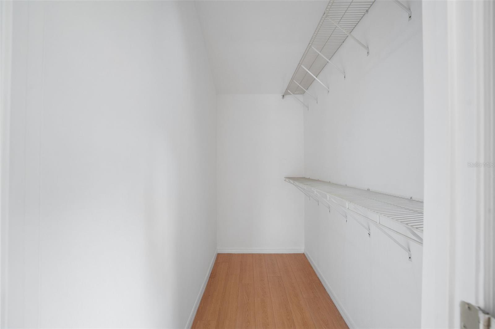 SARASOTA VENICE CO 09 37 18 - Residential