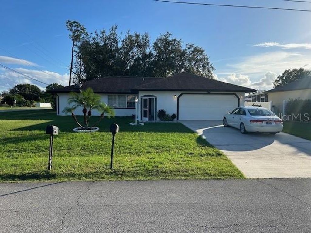 Photo of 602 Mesilla Drive, Kissimmee, FL 34758 (MLS # O6400654)