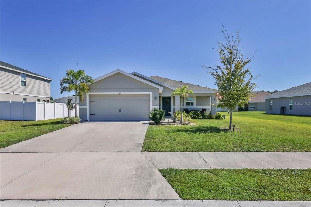 Photo of 3127 58th Way E, Palmetto, FL 34221 (MLS # A4667581)