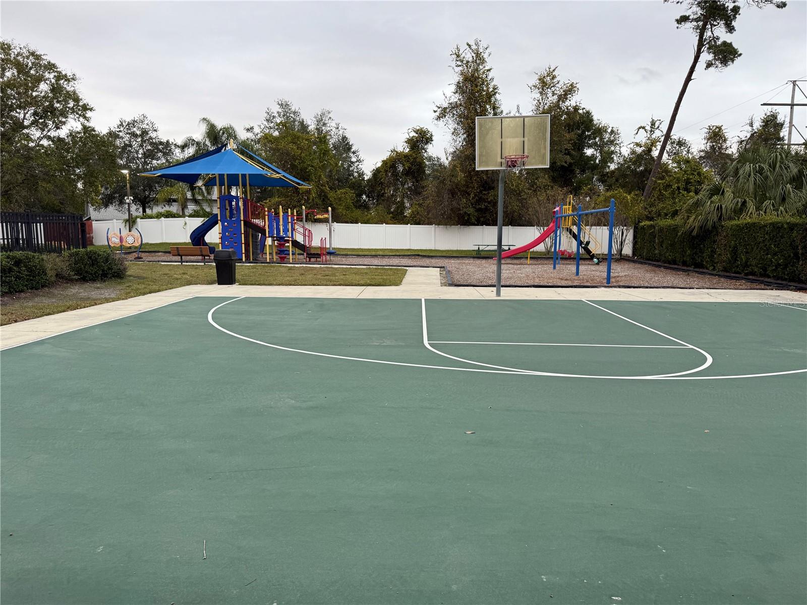 SPRINGVIEW UNIT 07 - Residential Lease