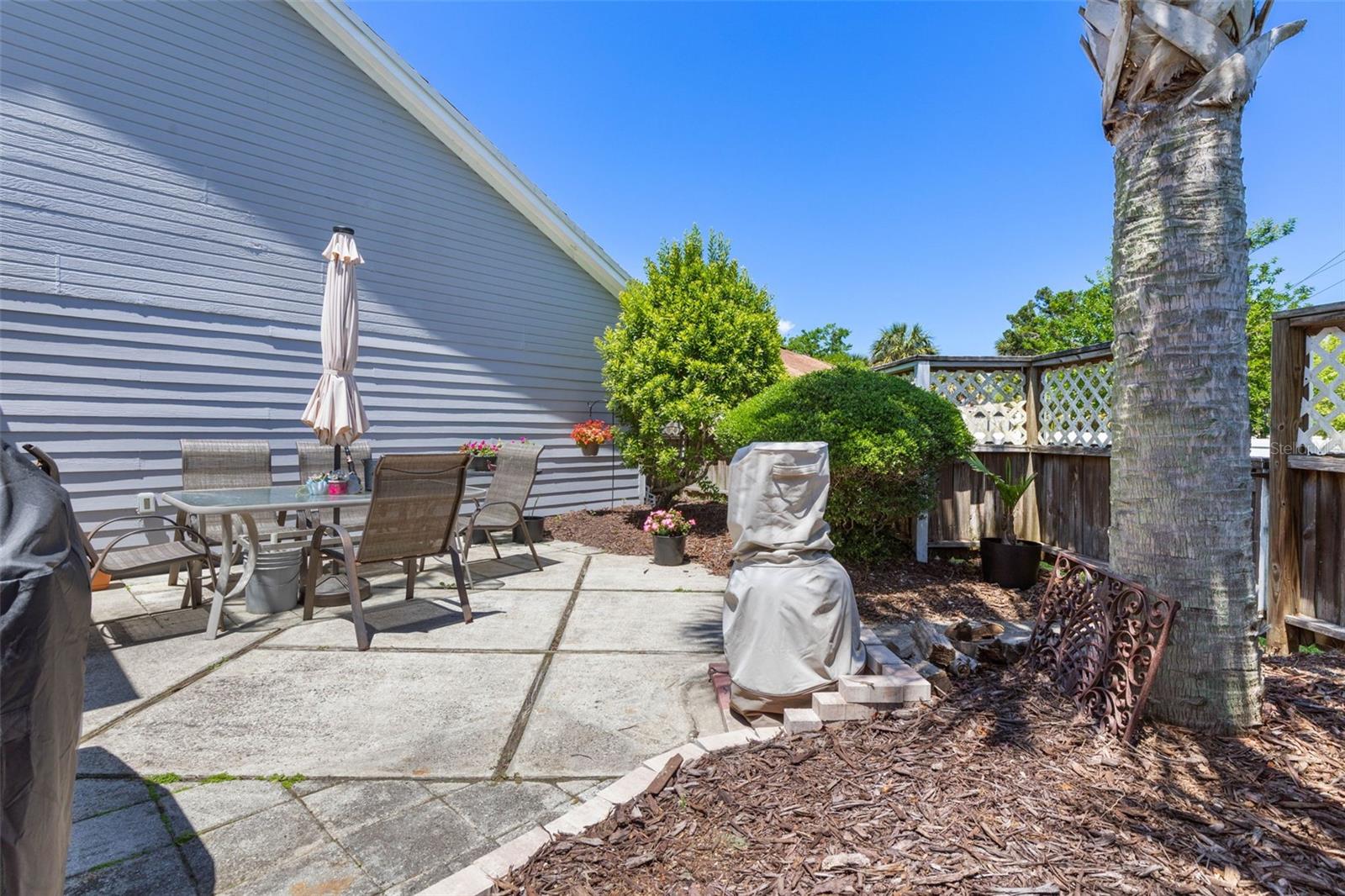 PALM COAST SEC 04 - Residential Income