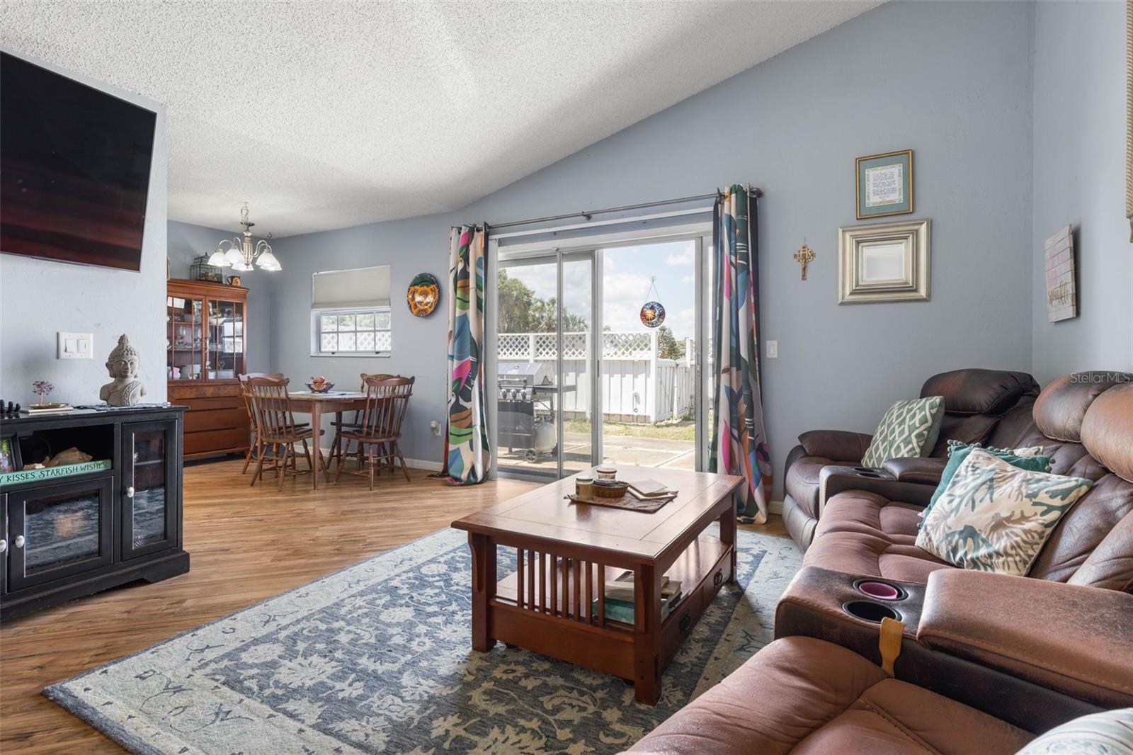 PALM COAST SEC 04 - Residential Income