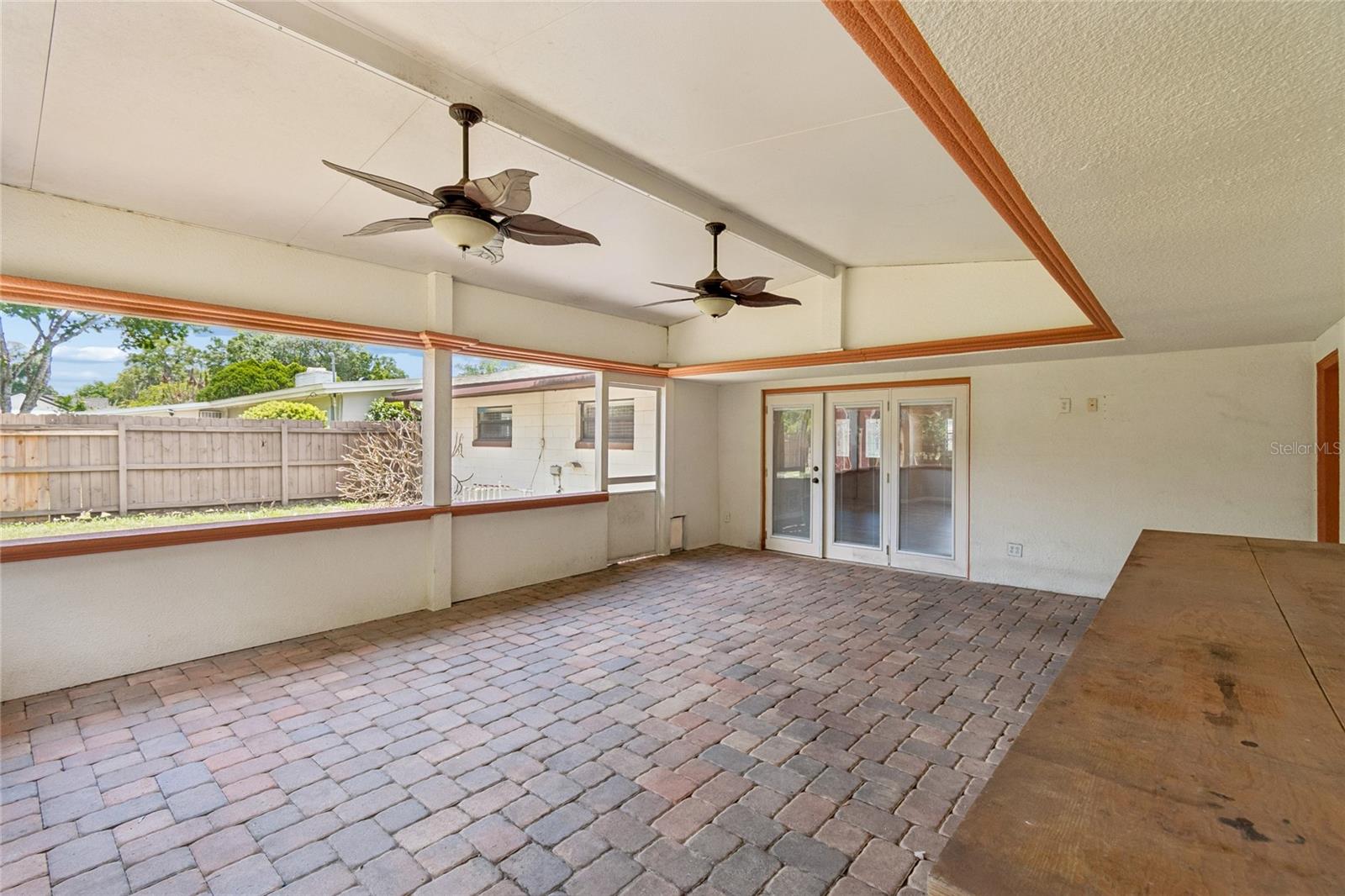 LAKESIDE VILLAGE - Residential