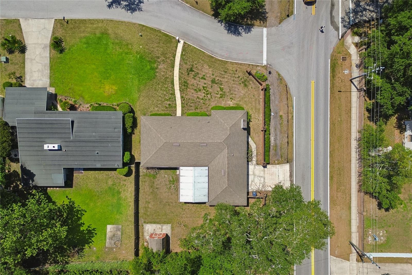 LAKESIDE VILLAGE - Residential