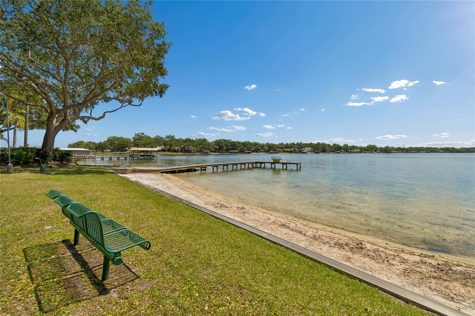 LAKESIDE VILLAGE - Residential