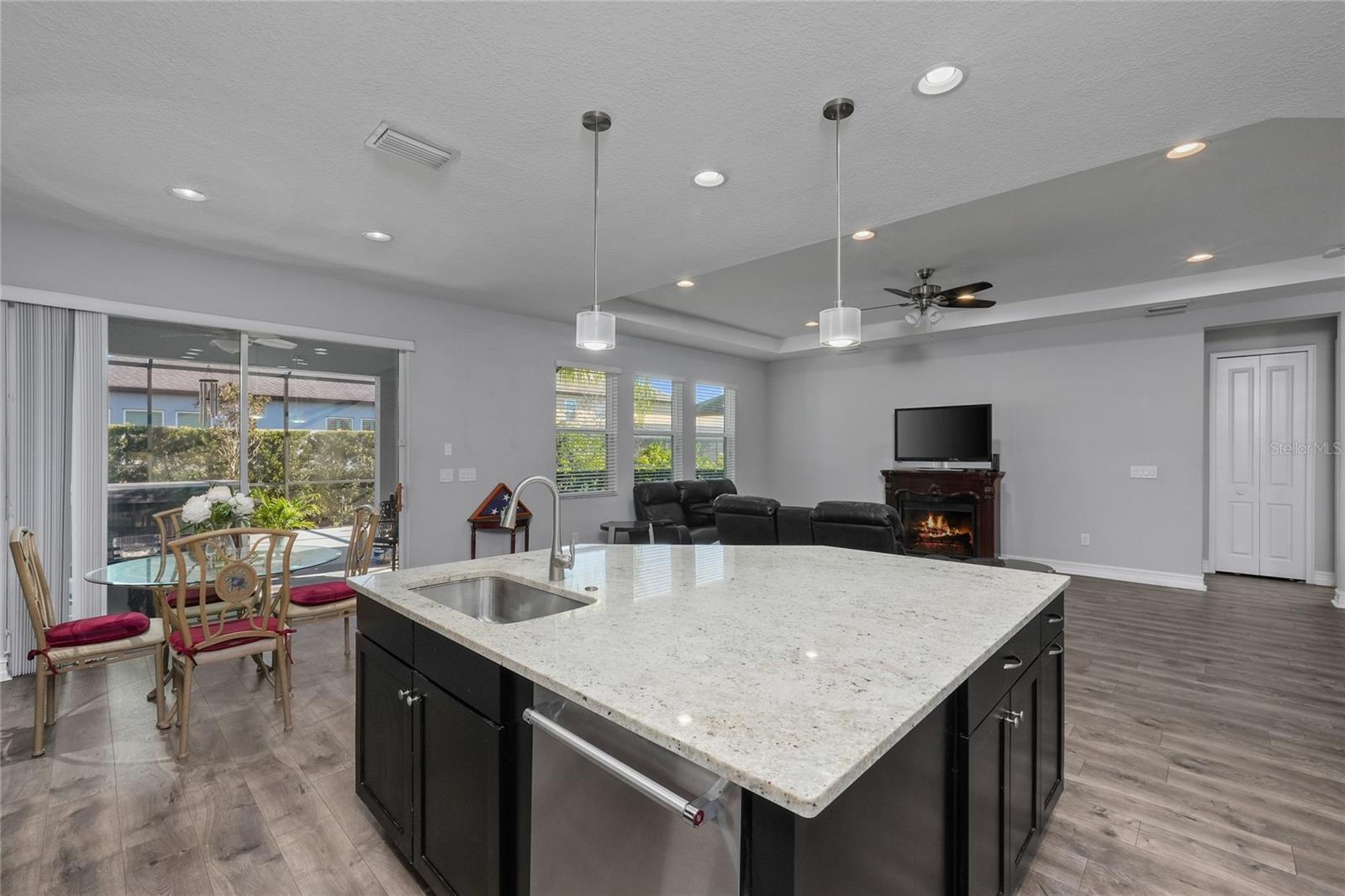 KEYSTONE RIDGE ESTATES - Residential