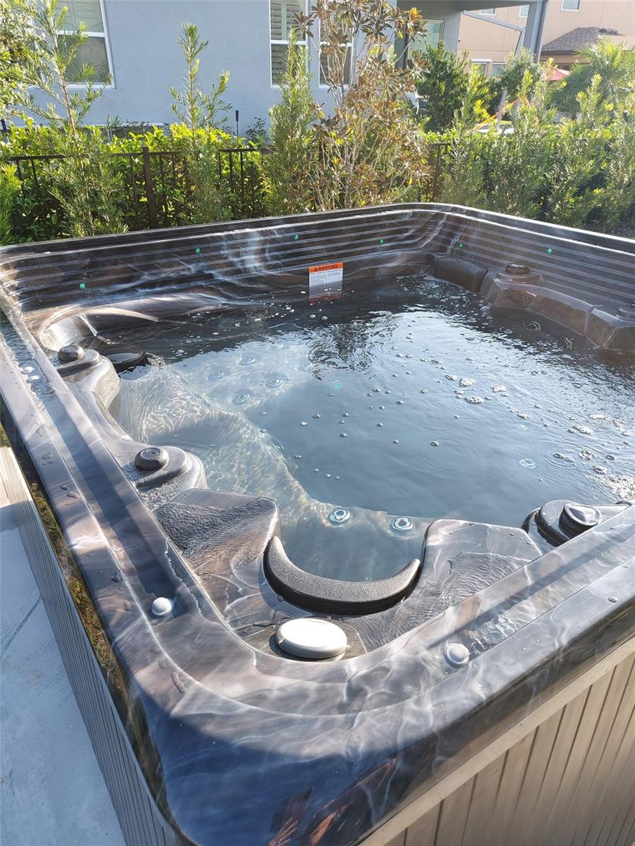 KEYSTONE RIDGE ESTATES - Residential