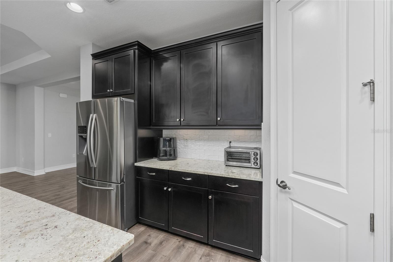 KEYSTONE RIDGE ESTATES - Residential