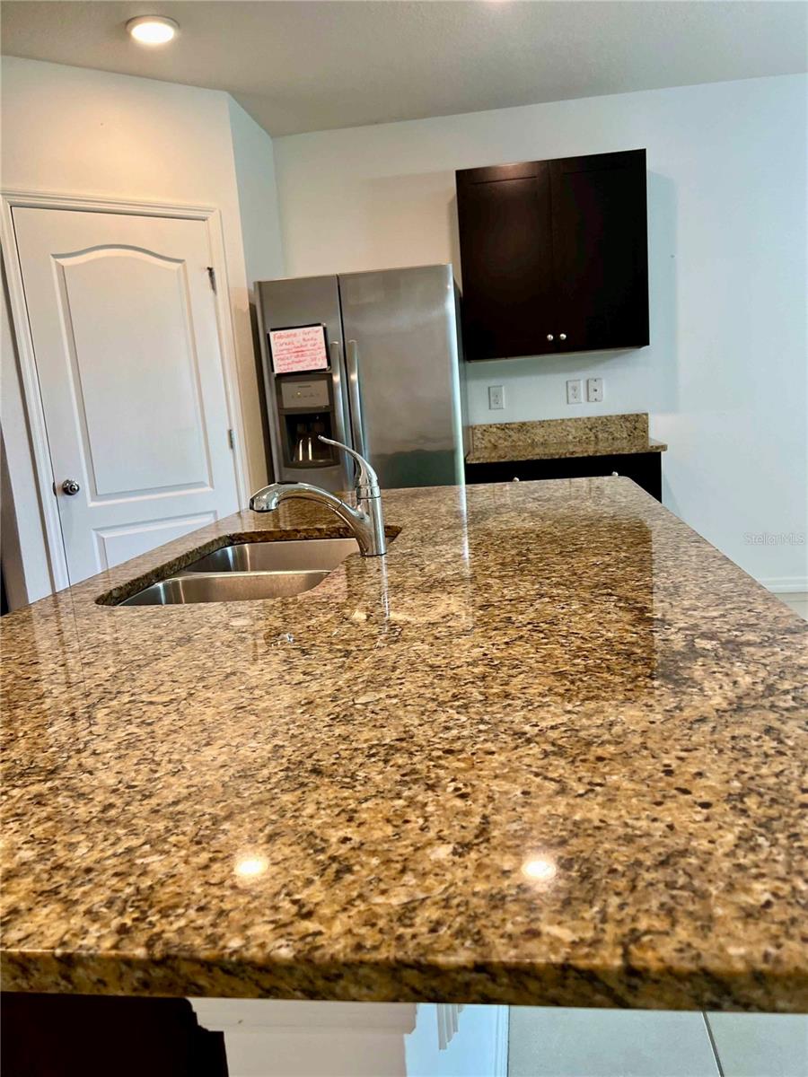 BISHOP LNDG PH 2 - Residential Lease