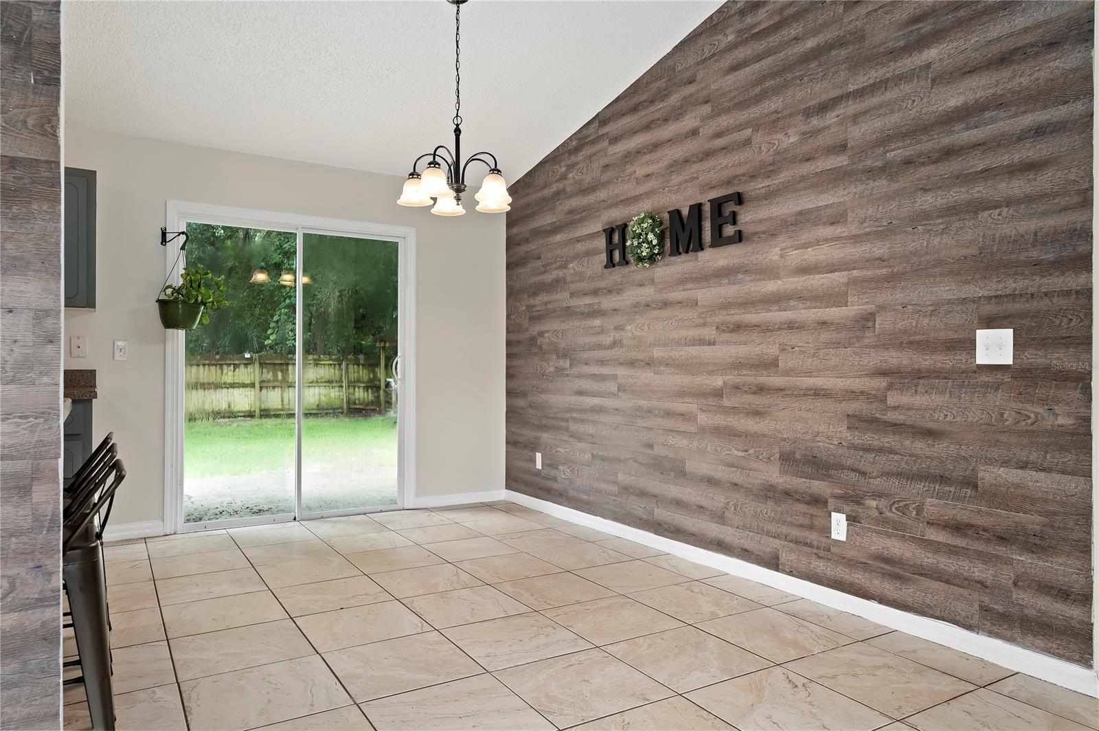 Florida Shores 01 - Residential