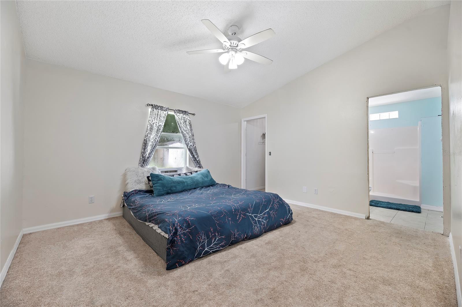 Florida Shores 01 - Residential