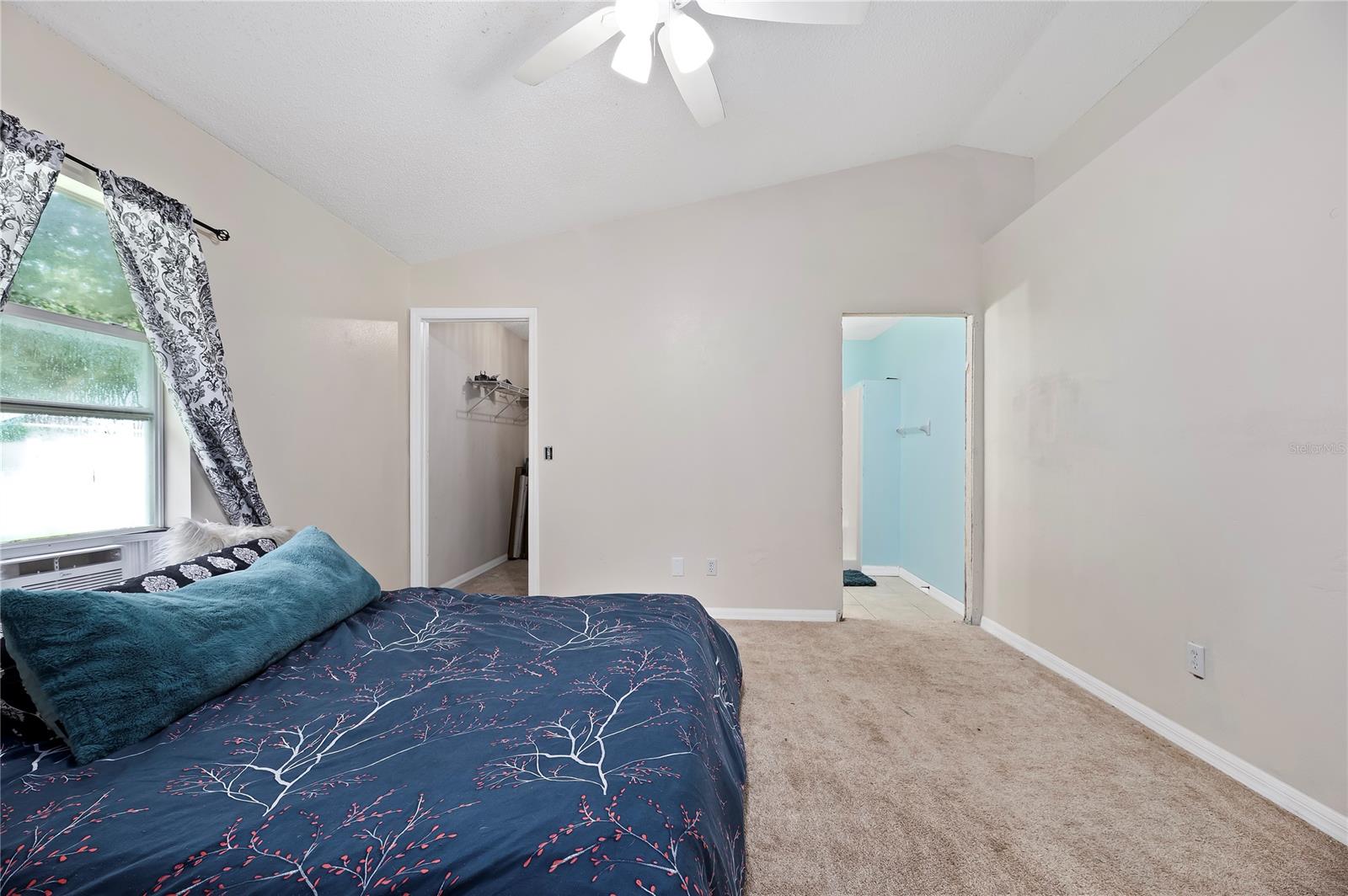 Florida Shores 01 - Residential