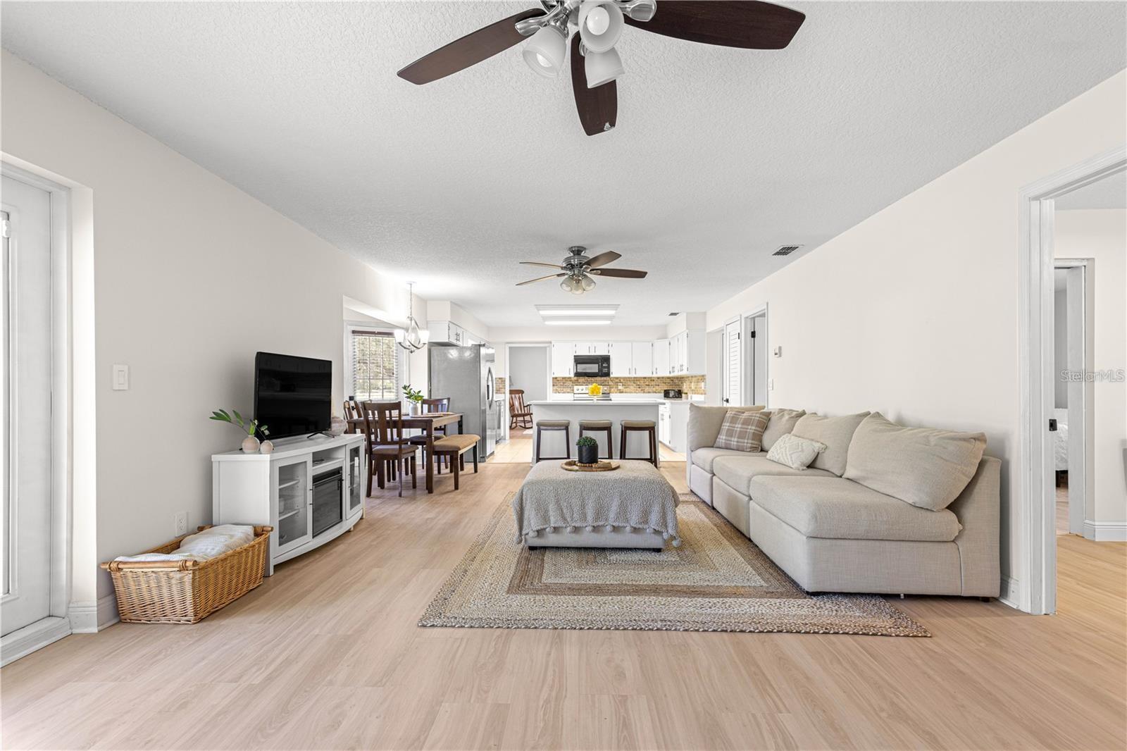 SUNSET HARBOR ISLE - Residential