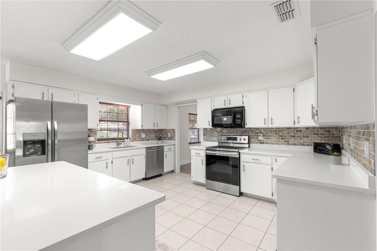 SUNSET HARBOR ISLE - Residential