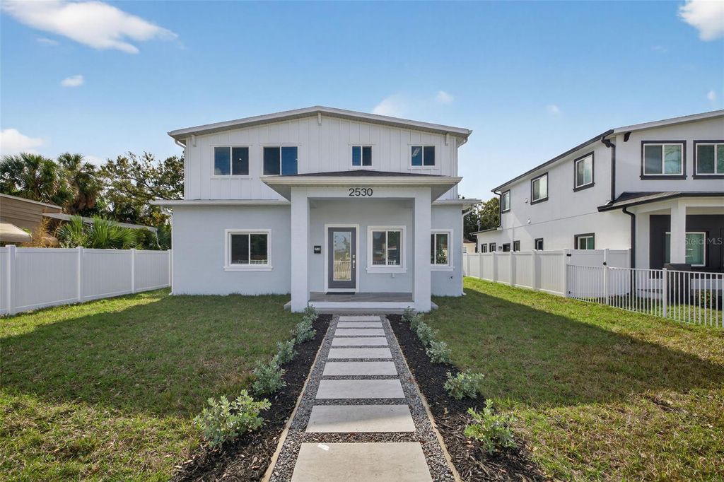 Photo of 2530 34th Avenue N, St Petersburg, FL 33713 (MLS # TB8456899)