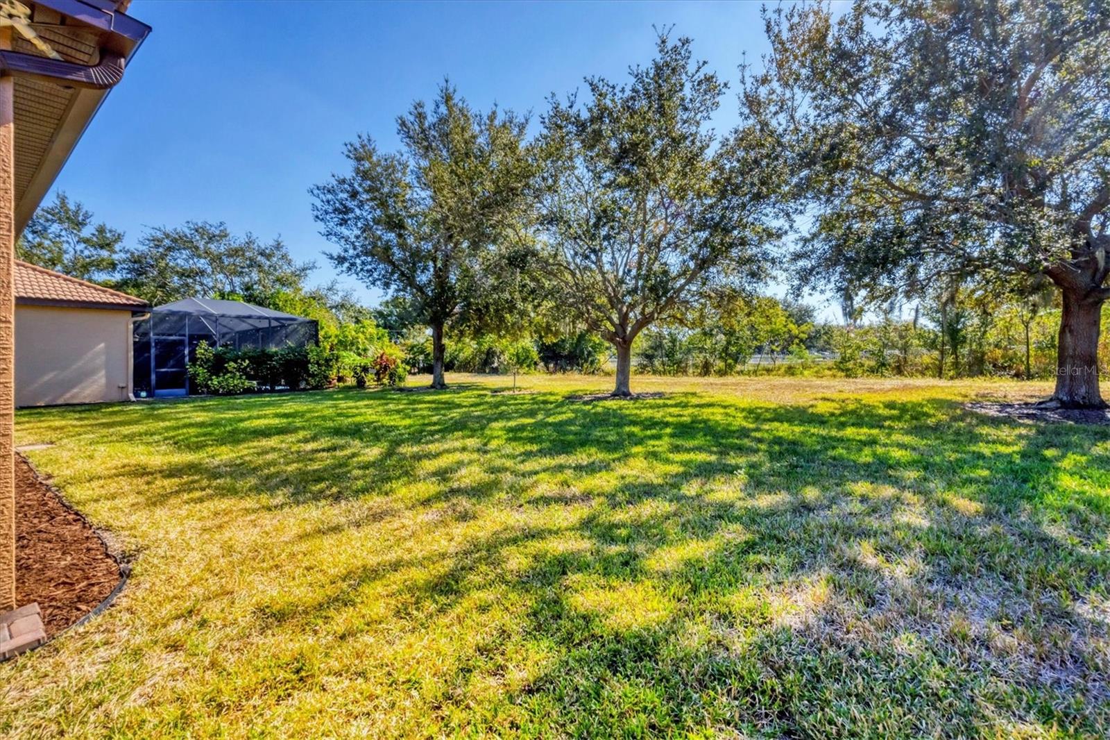 RESIDENCES AT UNIVERSITY GROVES - Residential