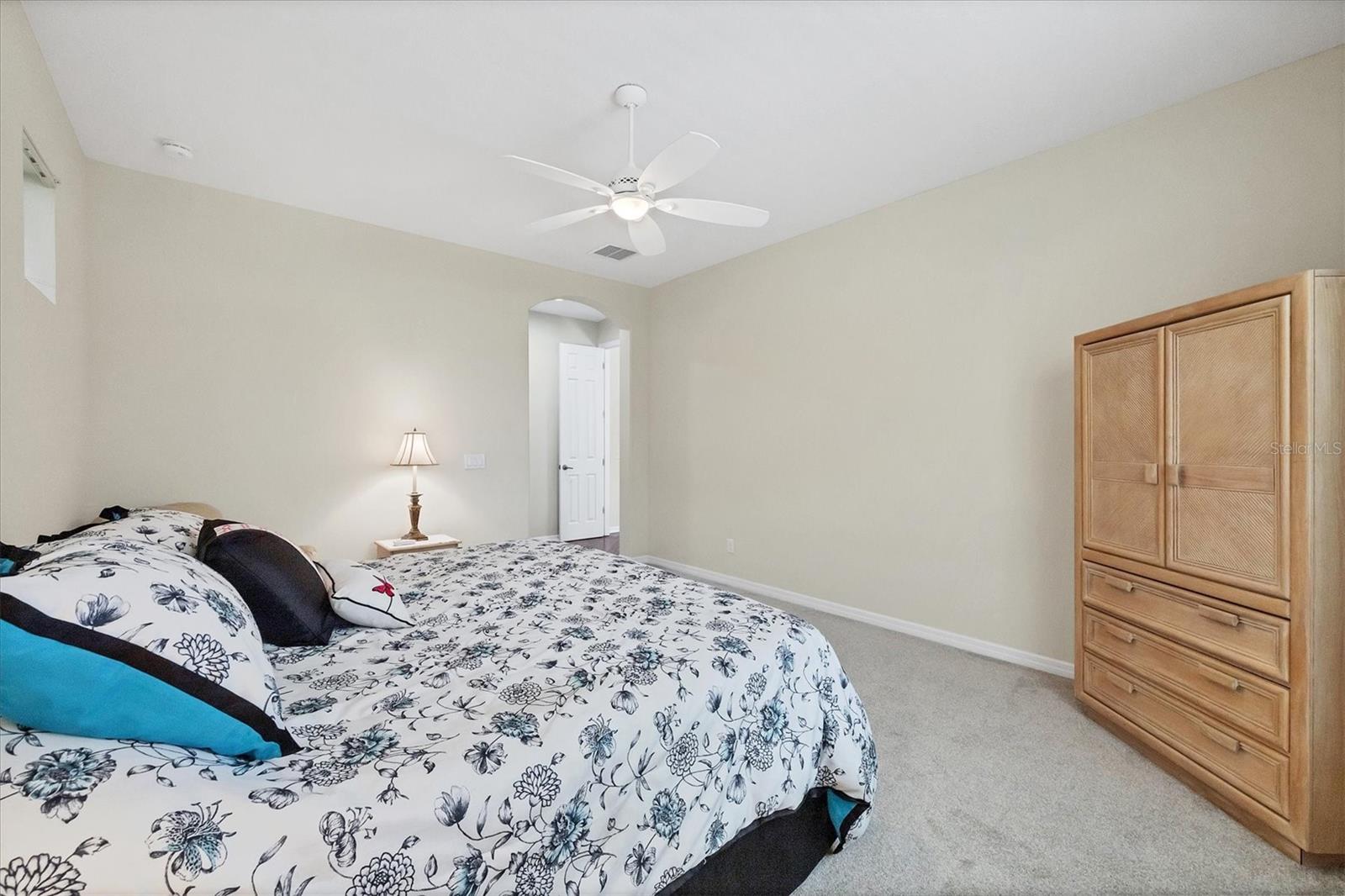 RESIDENCES AT UNIVERSITY GROVES - Residential