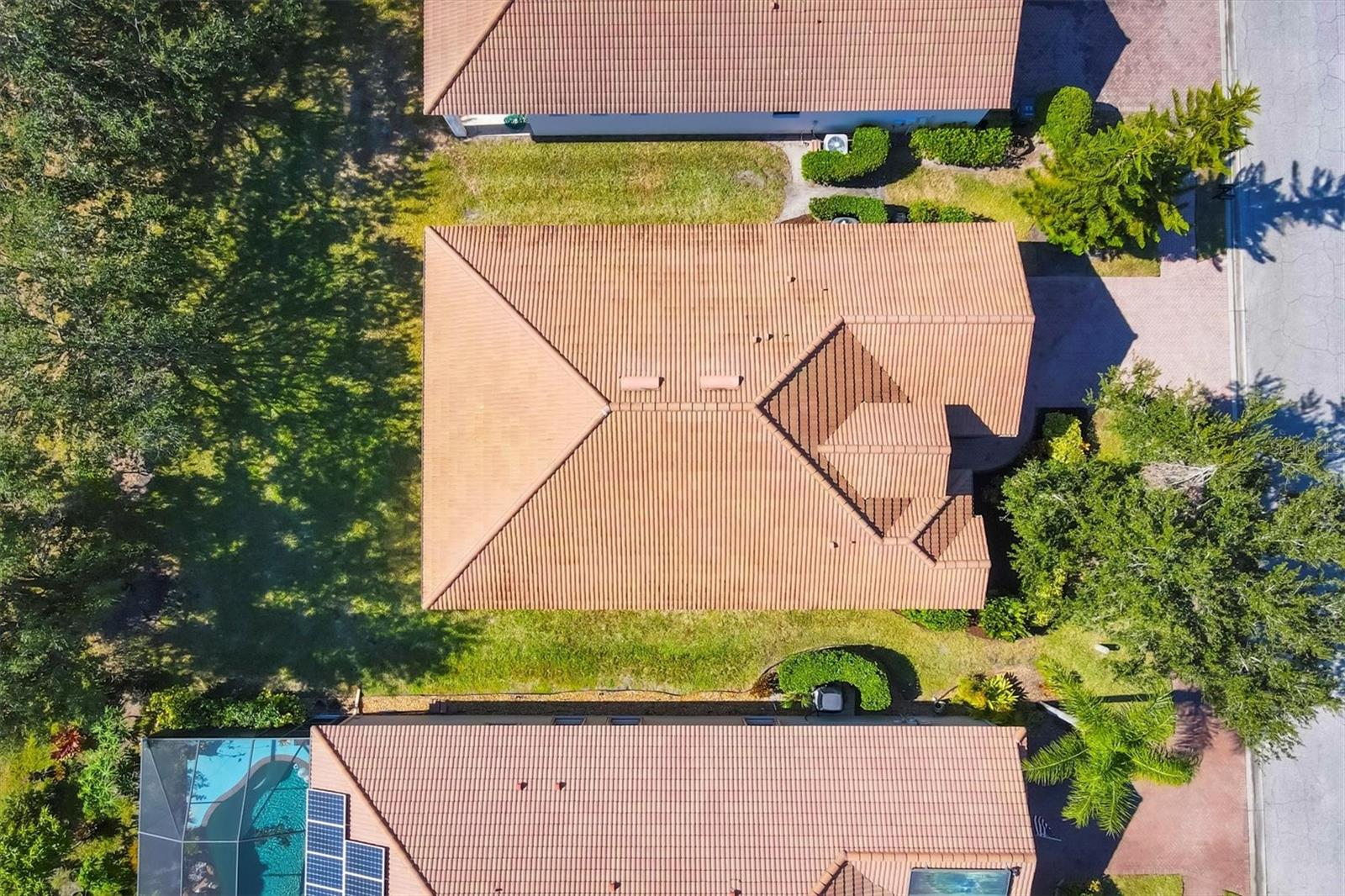 RESIDENCES AT UNIVERSITY GROVES - Residential