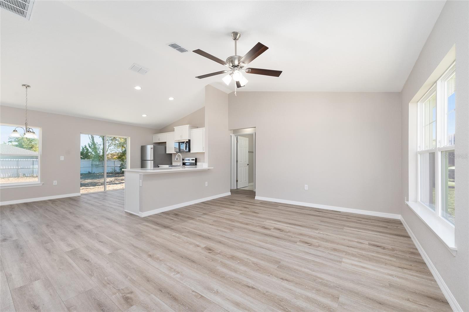 BELLEVIEW HEIGHTS ESTATES - Residential